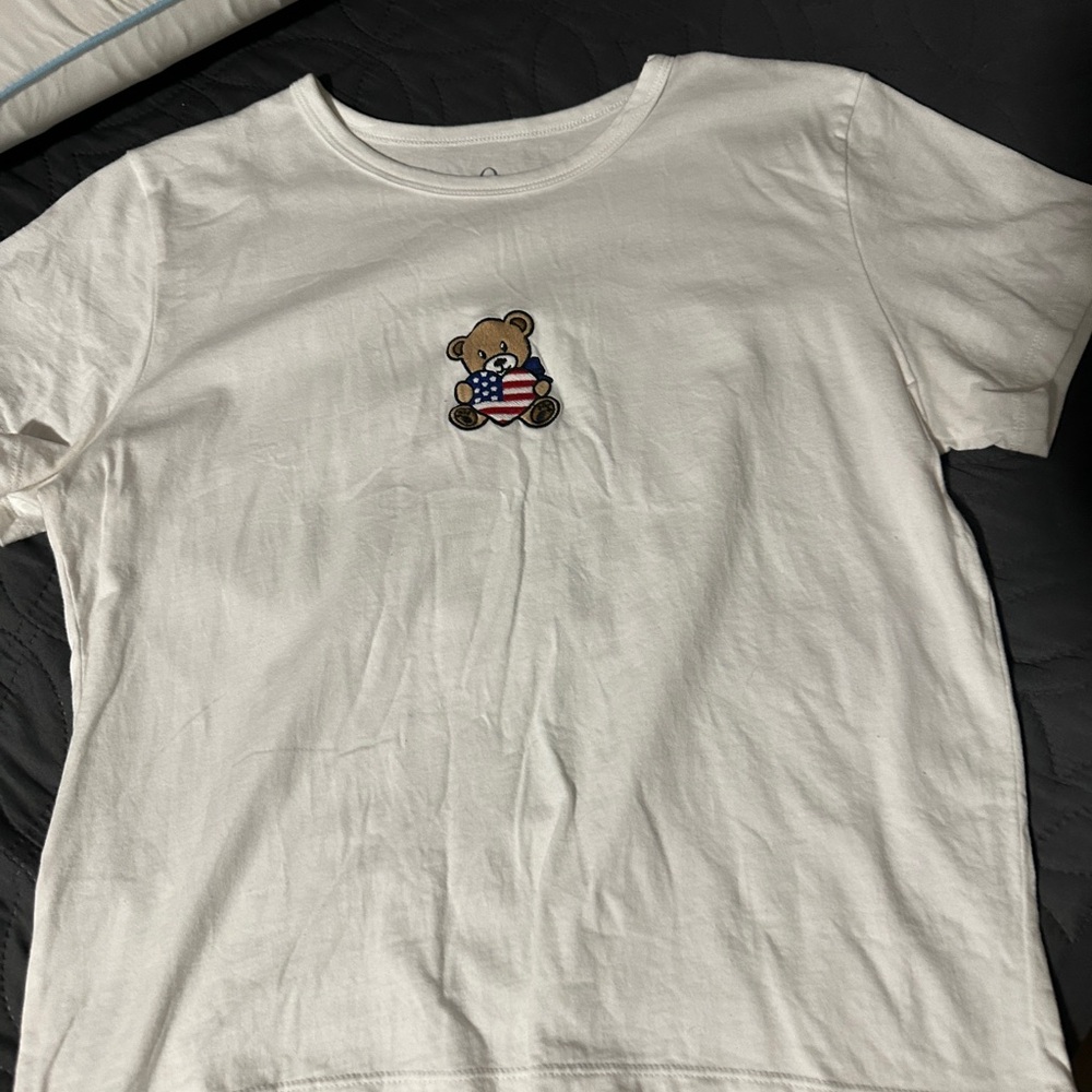 White T-Shirt with Bear Embroidery